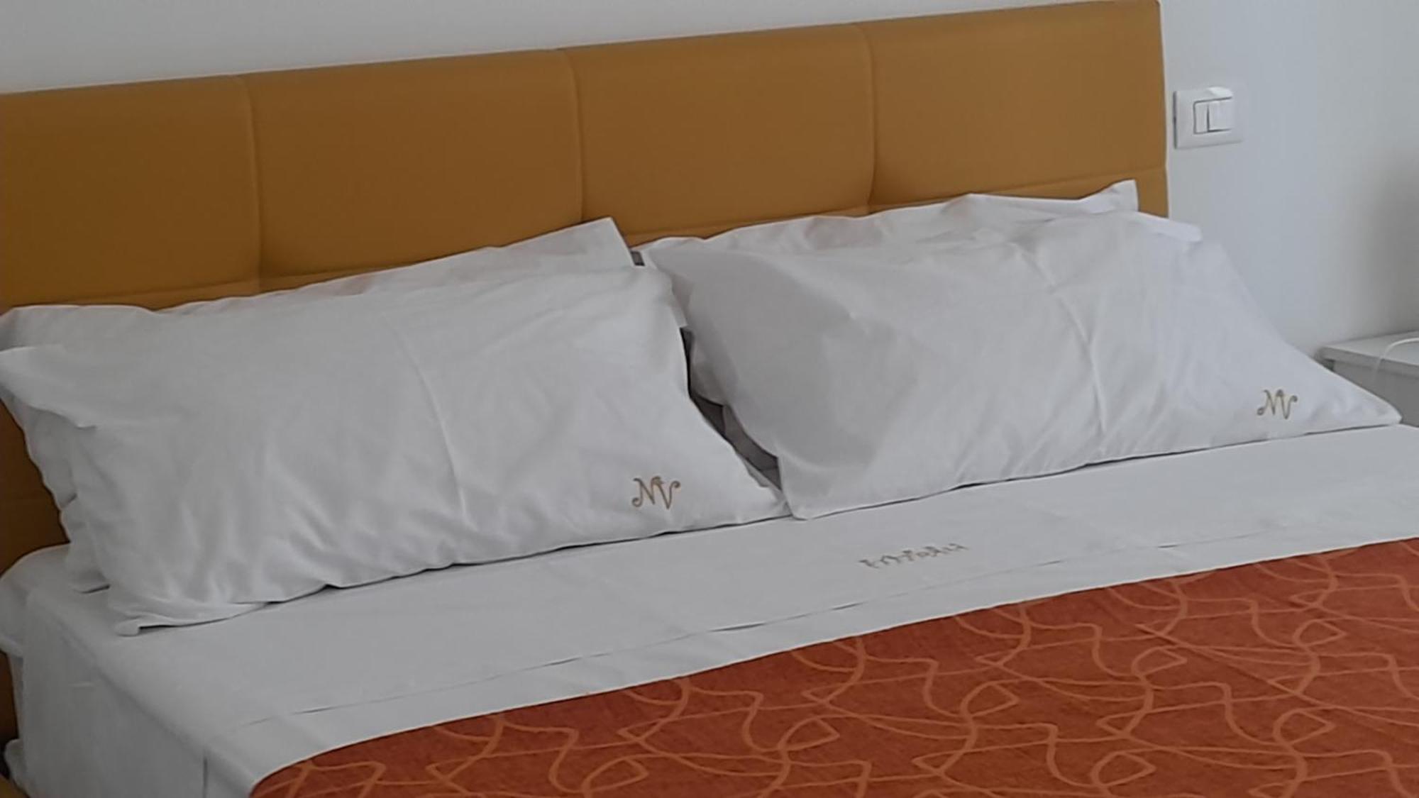 Nonna Vittoria Apartment Σαλέρνο Εξωτερικό φωτογραφία